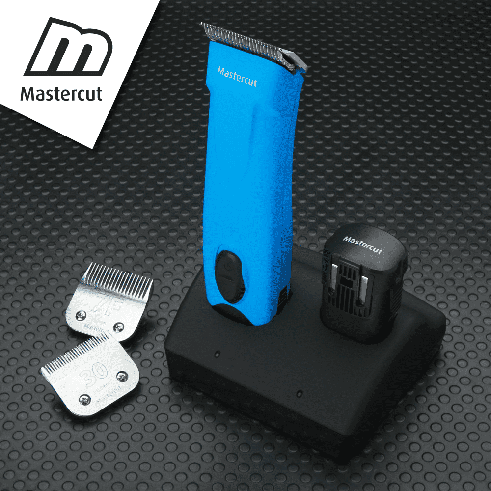 cordless-dog-clipper-mastercut-blue-charging